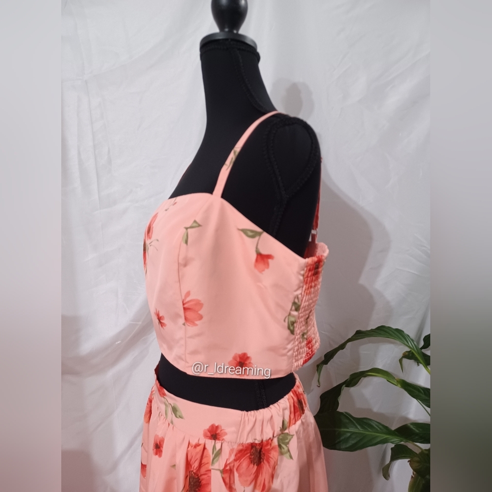 NWT The Occasion by Old Navy Taffeta Cropped Tank Top Size L/P In Pink Floral